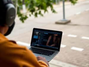 Facção criminosa ataca operadoras de internet no Ceará e impõe taxa