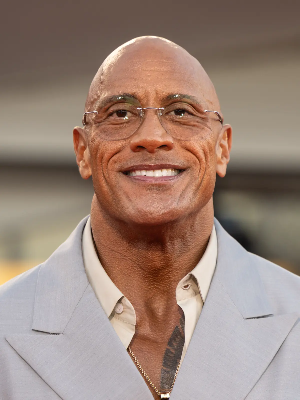 Dwayne Johnson lança "Your Dad", balada dedicada às suas filhas