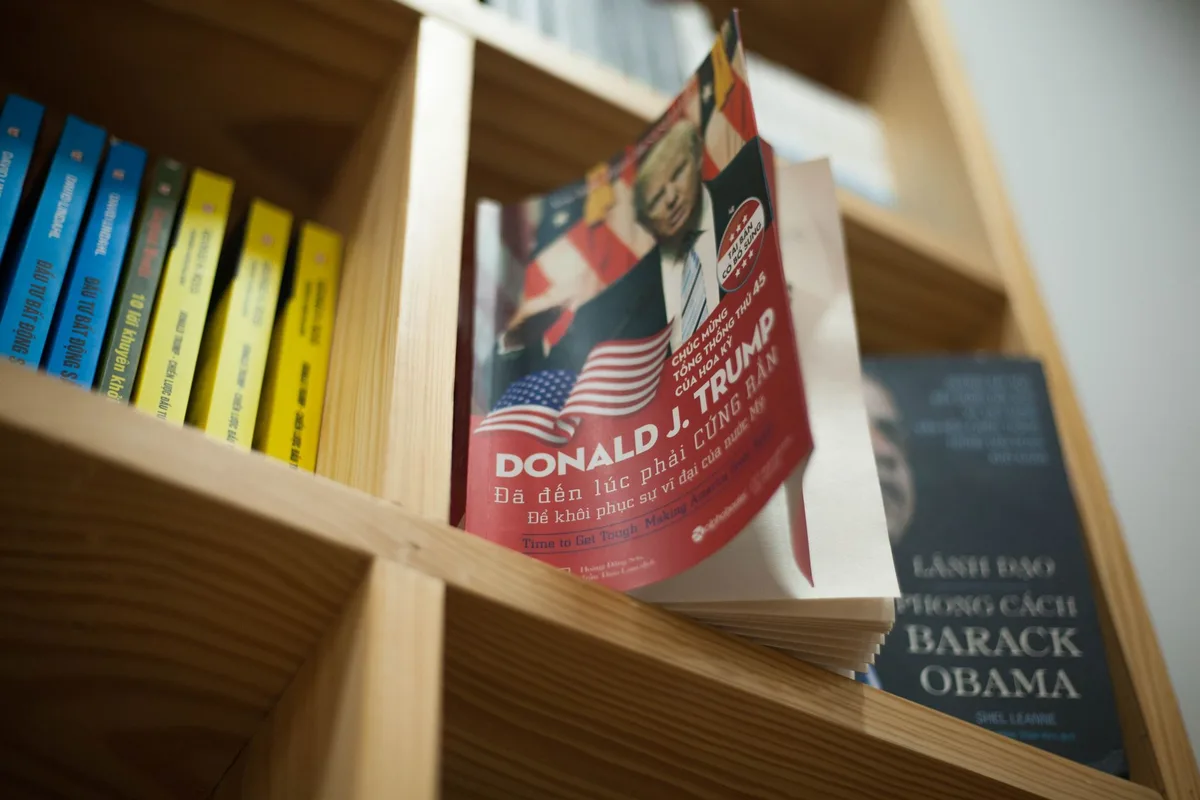 Obama lança podcast sobre livros que moldaram sua visão