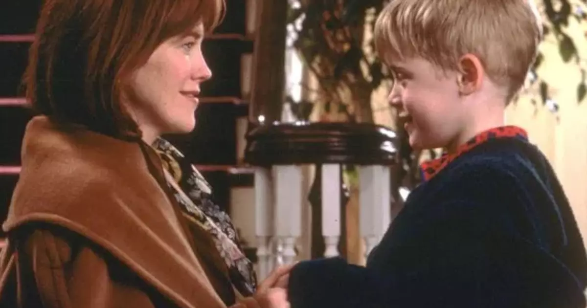 Emmy 2026 | Macaulay Culkin faz homenagem emocionante para Catherine O’Hara; assista