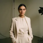 Adria Arjona é capa da Vogue México e Latinoamérica em setembro