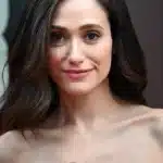 Emmy Rossum: novas alegações sobre comportamento voltam a circular, diz BoredPanda