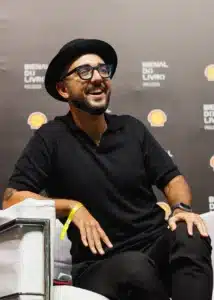 Raphael Montes lança "A Estranha na Cama", seu primeiro thriller erótico