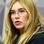 Virginia Fonseca é investigada pela Polícia Federal e anuncia fim do namoro com Vini