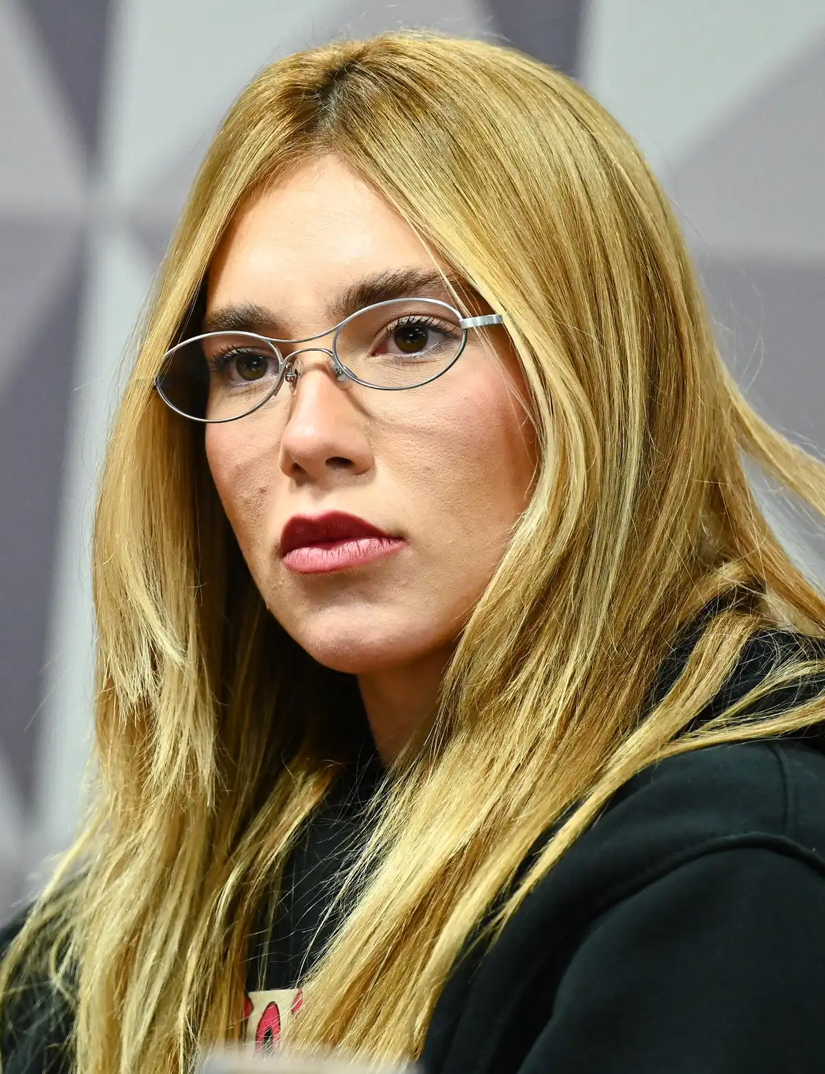 Virginia Fonseca é investigada pela Polícia Federal e anuncia fim do namoro com Vini